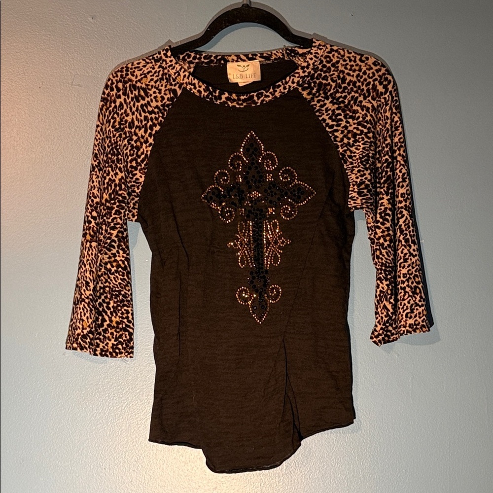 L&B embellished leopard shirt Beautiful ! MEDIUM